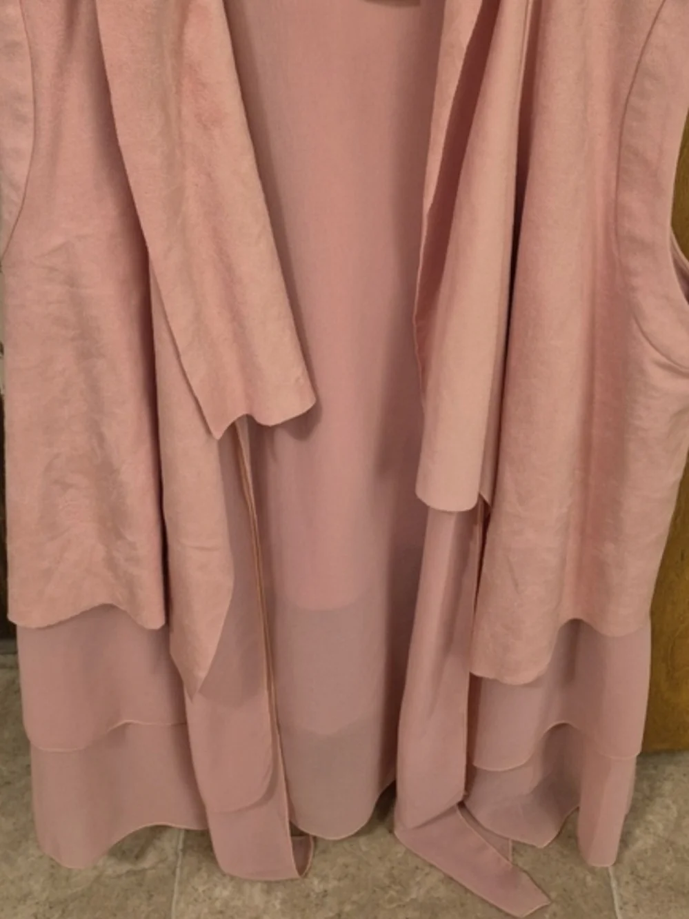 LARGE..BRAND NEW W/O TAGS..Vakko for I·N·C Draped Vests in Blush Pink and Cream - Picture 3 of 11